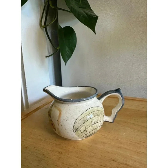 Nautical Ocean  Creamer Set Fish Seashells Starfish - Picture 1 of 9